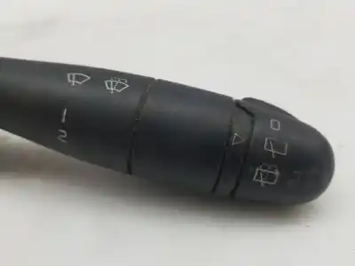 Peça sobressalente para automóvel em segunda mão comutador de limpa vidros por renault trafic combi (ab 4.01) passenger privilege referências oem iam 8200070266  8200070266