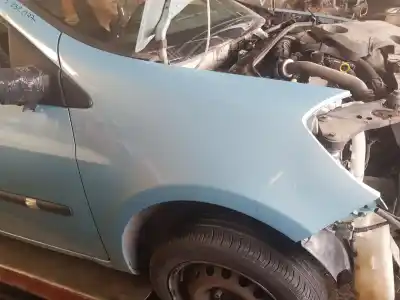 Автозапчастина б/у передне праве крило для RENAULT CLIO III 20 Aniversario Посилання на OEM IAM   