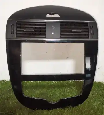 Second-hand car spare part air ventilation grille for nissan pulsar (c13) acenta oem iam references 682623zl0a