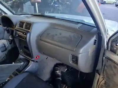 Pezzo di ricambio per auto di seconda mano scatola di guanti per suzuki santana 350 1.6 hdi riferimenti oem iam 