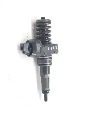 Автозапчастина б/у ИНЖЕКТОР для SEAT IBIZA (6L1)  Посилання на OEM IAM 038130073AG  038130073AG