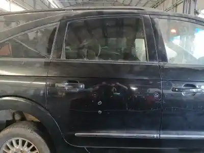 Автозапчасти б/у дверь задняя правая за ssangyong rodius xdi ссылки oem iam 