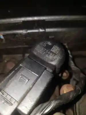 İkinci el araba yedek parçası ENJEKTÖR için FORD S-MAX (CA1) Titanium OEM IAM referansları 9657144580  