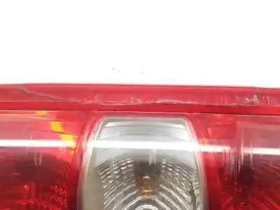 Pezzo di ricambio per auto di seconda mano lampada posteriore sinistra per iveco daily furgón fg 33 s ... v batalla 3000 riferimenti oem iam   