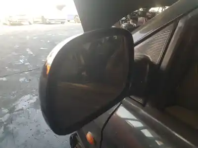 Pezzo di ricambio per auto di seconda mano Specchio Sinistro per CHRYSLER VOYAGER (RG) 2.8 CRD LX Riferimenti OEM IAM   