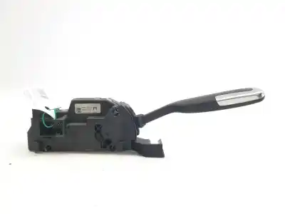 Pièce détachée automobile d'occasion LEVIER pour CITROEN C4 PICASSO  Références OEM IAM 96811352XT  96811352XT