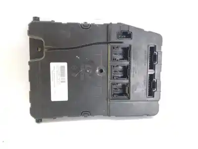 Second-hand car spare part fuse box unit for renault scenic ii authentique oem iam references 8200412548  8200412548