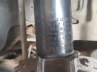 Second-hand car spare part front right shock absorber for renault kangoo profesional oem iam references 03081000461  