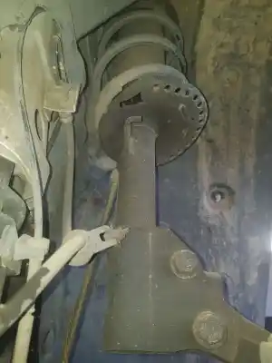 Peça sobressalente para automóvel em segunda mão  por RENAULT KANGOO  Referências OEM IAM 03081000461  