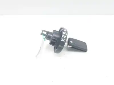 Recambio de automóvil de segunda mano de TAPON COMBUSTIBLE para PEUGEOT 3008 Confort referencias OEM IAM   