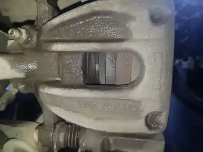 Recambio de automóvil de segunda mano de PINZA DE FRENO TRASERA DERECHA para FORD MONDEO BERLINA (GE) Ambiente (06.2003->) (D) referencias OEM IAM 0204Y01682A  