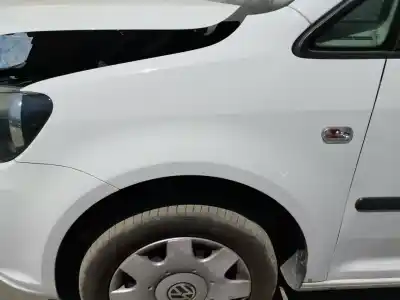 Автозапчастина б/у передне ліве крило для VOLKSWAGEN CADDY KA/KB (2C) Furgón BlueMotion Посилання на OEM IAM   