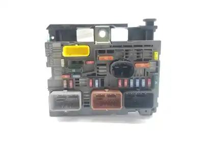 Tweedehands auto-onderdeel RELAIS/ZEKERINGENKASTJE voor CITROEN C4 BERLINA Collection OEM IAM-referenties 9666700480  