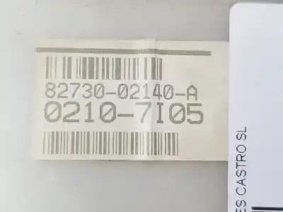 Peça sobressalente para automóvel em segunda mão caixa de fusíveis e relés por toyota auris sol referências oem iam 8273002140a  8273002140a