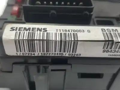 Second-hand car spare part fuse box unit for citroen c2 audace oem iam references 9643498880  9643498880