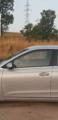 Pezzo di ricambio per auto di seconda mano PORTA ANTERIORE SINISTRA per HYUNDAI I20 Classic Riferimenti OEM IAM   