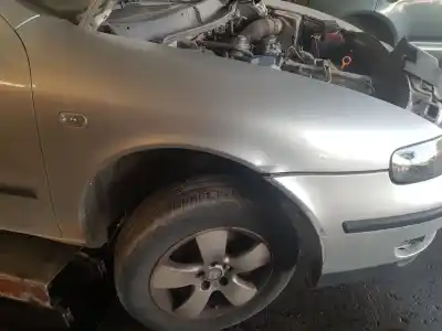 Pezzo di ricambio per auto di seconda mano Parafango Anteriore Destro per SEAT TOLEDO (1M2) Select Riferimenti OEM IAM   