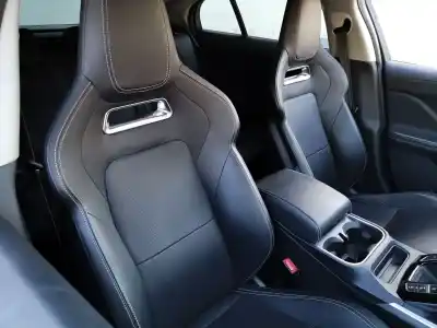 Tweedehands auto-onderdeel veiligheidsriem links achter voor jaguar i-pace se oem iam-referenties 