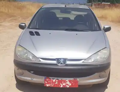 Pièce détachée automobile d'occasion CAPOT pour PEUGEOT 206 BERLINA  Références OEM IAM   