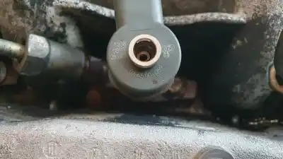 Second-hand car spare part Injector for CHRYSLER VOYAGER (RG) 2.5 CRD CAT OEM IAM references 0445110059  