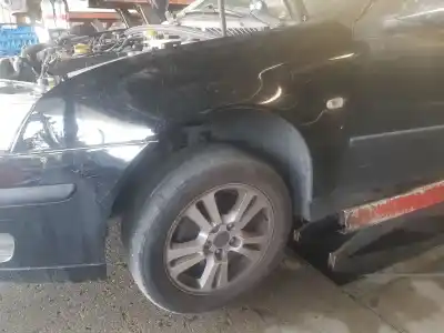 Peça sobressalente para automóvel em segunda mão Guarda-lamas Dianteiro Esquerdo por SAAB 9-3 BERLINA 1.9 TiD CAT Referências OEM IAM   