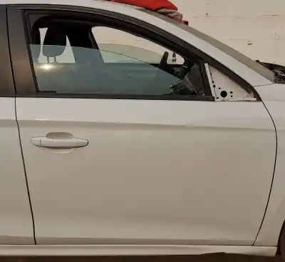 Pezzo di ricambio per auto di seconda mano Porta Anteriore Destra per OPEL CORSA C Edition Riferimenti OEM IAM   