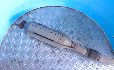 Peça sobressalente para automóvel em segunda mão catalisador por kia cerato 2.0 ex crdi berlina referências oem iam udxd11