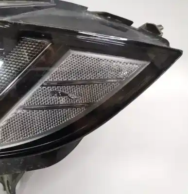 Second-hand car spare part left headlight for jaguar f-pace chequered flag awd oem iam references   