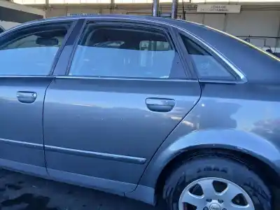 Peça sobressalente para automóvel em segunda mão porta do automóvel traseira esquerda por audi a4 berlina (8e) 1.9 tdi (96kw) referências oem iam 