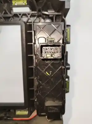 Peça sobressalente para automóvel em segunda mão comandos de alavanca por jaguar f-pace chequered flag awd referências oem iam gx7319f211kb  