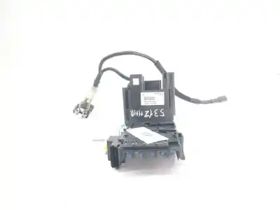 Pièce détachée automobile d'occasion BOÎTES À FUSIBLES pour PEUGEOT 308 Envy Références OEM IAM 28236841  