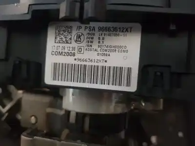 Peça sobressalente para automóvel em segunda mão  por PEUGEOT 5008  Referências OEM IAM 96663612XT  