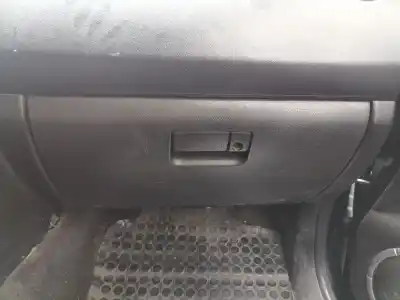 Recambio de automóvil de segunda mano de Guantera para SUZUKI GRAND VITARA JB (JT) 1.9 DDiS Turbodiesel referencias OEM IAM   