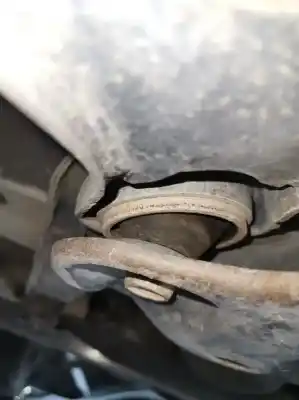 Автозапчасти б/у передний правый нижний рычаг подвески за suzuki grand vitara jb (jt) 1.9 ddis turbodiesel ссылки oem iam   