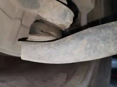 Автозапчасти б/у передний правый нижний рычаг подвески за suzuki grand vitara jb (jt) 1.9 ddis turbodiesel ссылки oem iam   