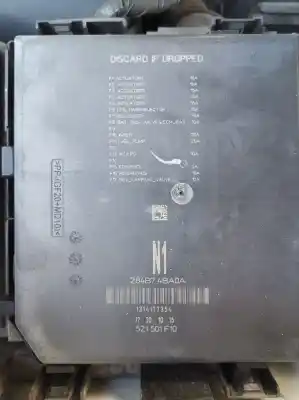 Peça sobressalente para automóvel em segunda mão CAIXA DE FUSÍVEIS E RELÉS por NISSAN QASHQAI (J11)  Referências OEM IAM 284B74BA0A  