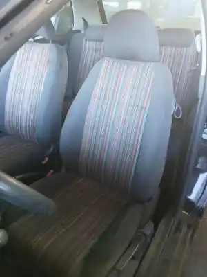 Peça sobressalente para automóvel em segunda mão assento dianteiro esquerdo por volkswagen fox (5z1) básico referências oem iam 