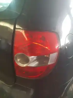 Peça sobressalente para automóvel em segunda mão Farolim Traseiro Direito por VOLKSWAGEN FOX (5Z1) Básico Referências OEM IAM 6128861  6128861