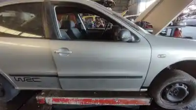 Peça sobressalente para automóvel em segunda mão  por SEAT LEON (1M1)  Referências OEM IAM   