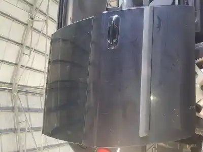 Автозапчастина б/у праві бічні розсувні двері для CHRYSLER VOYAGER (RG) 2.5 CRD LX Посилання на OEM IAM   