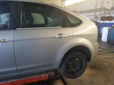 Peça sobressalente para automóvel em segunda mão porta do automóvel traseira esquerda por ford focus berlina (cap) ambiente (d) referências oem iam 
