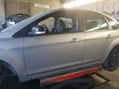 Peça sobressalente para automóvel em segunda mão porta da frente esquerda por ford focus berlina (cap) ambiente (d) referências oem iam 