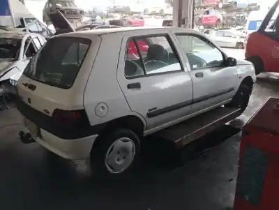 İkinci el araba yedek parçası SAG ÖN KAPI için RENAULT CLIO I FASE III 1.2 Campus OEM IAM referansları   