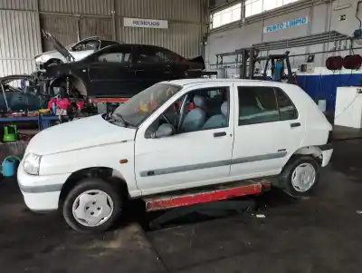 İkinci el araba yedek parçası SOL ÖN KAPI için RENAULT CLIO I FASE III 1.2 Campus OEM IAM referansları   
