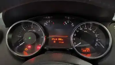 Peça sobressalente para automóvel em segunda mão quadrante por peugeot 5008 sport pack referências oem iam 9666276380