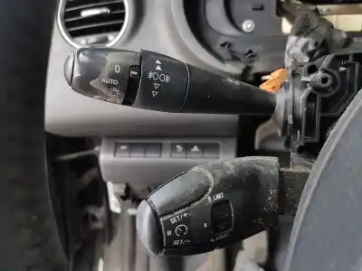 Peça sobressalente para automóvel em segunda mão comutador de luzes por peugeot 5008 sport pack referências oem iam 96667319xt
