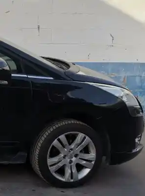 Peça sobressalente para automóvel em segunda mão guarda-lamas dianteiro direito por peugeot 5008 sport pack referências oem iam 