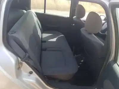 Автозапчасти б/у задний правый ремень безопасности за RENAULT CLIO II FASE II (B/CB0) Base Authentique ссылки OEM IAM   