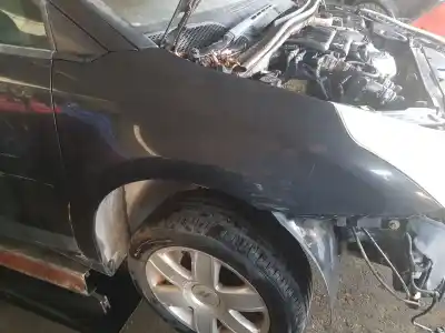 Peça sobressalente para automóvel em segunda mão guarda-lamas dianteiro direito por citroen c4 berlina collection referências oem iam 
