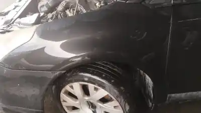 Peça sobressalente para automóvel em segunda mão guarda-lamas dianteiro esquerdo por citroen c4 berlina collection referências oem iam 